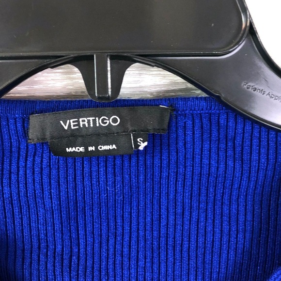 Vertigo Shapely V Neck Rib Pull Over Sweater Size Small $198 - Picture 6 of 8